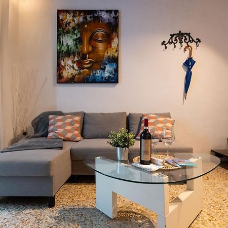 F1 - Santa Croce One Bedroom Apartment For Couples Florencia Exterior foto
